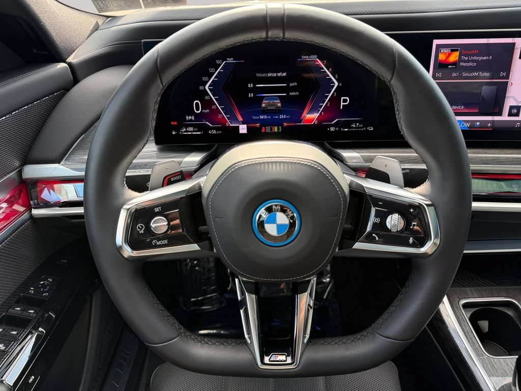 Used 2026 BMW 750e xDrive AWD/4WD image 12