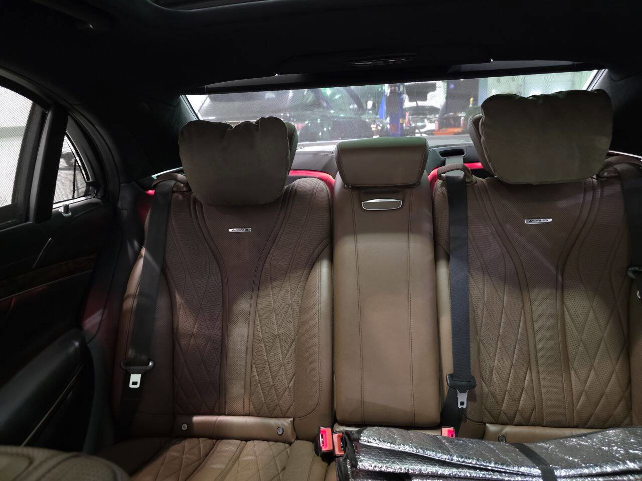 Used 2014 Mercedes-Benz S 63 AMG 4MATIC Sedan w/ Rear Seat Package image 84