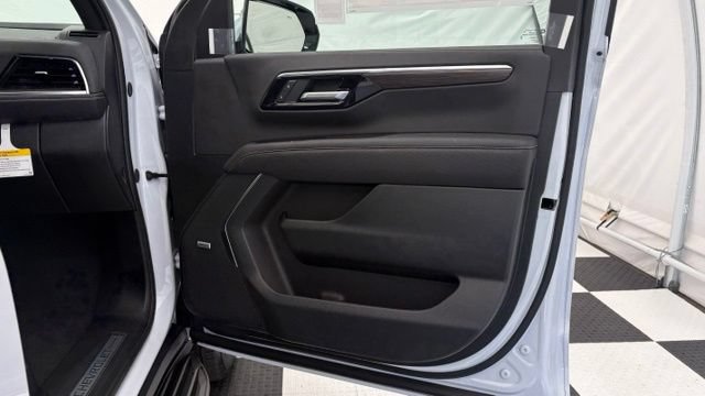 New 2026 Chevrolet Suburban Premier AWD/4WD image 27