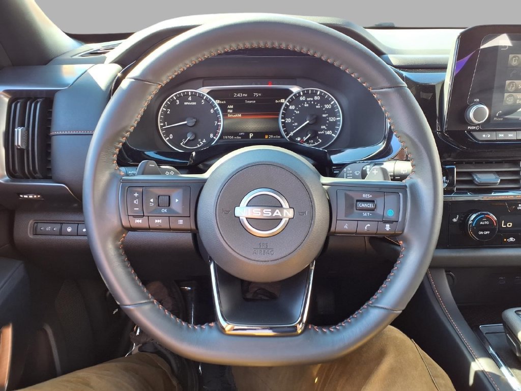 Used 2025 Nissan Pathfinder Rock Creek AWD/4WD image 16