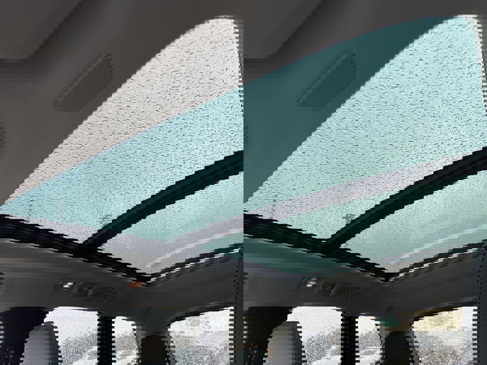 New 2026 Volvo XC60 B5 Core w/ Climate Package image 27