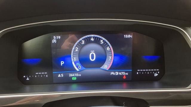 Used 2024 Volkswagen Tiguan S image 31