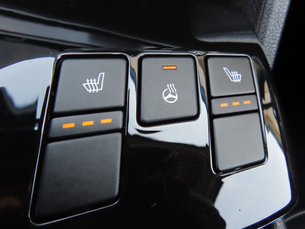 Certified 2023 Kia Sportage EX image 8