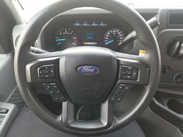 Used 2023 Ford E-450 and Econoline 450 Super Duty RWD image 31