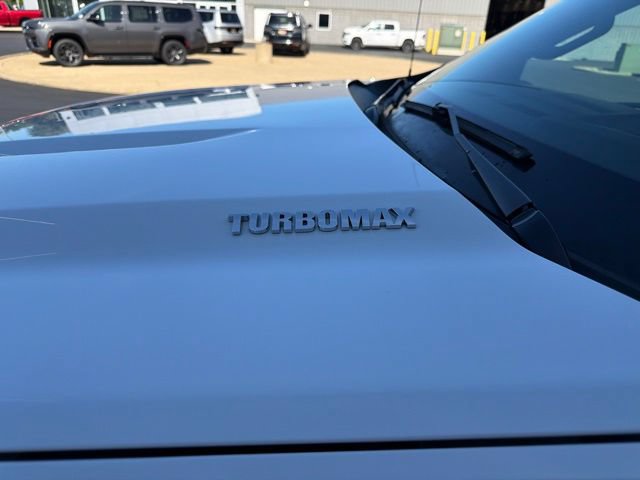 Used 2025 Chevrolet Silverado 1500 LT AWD/4WD image 15