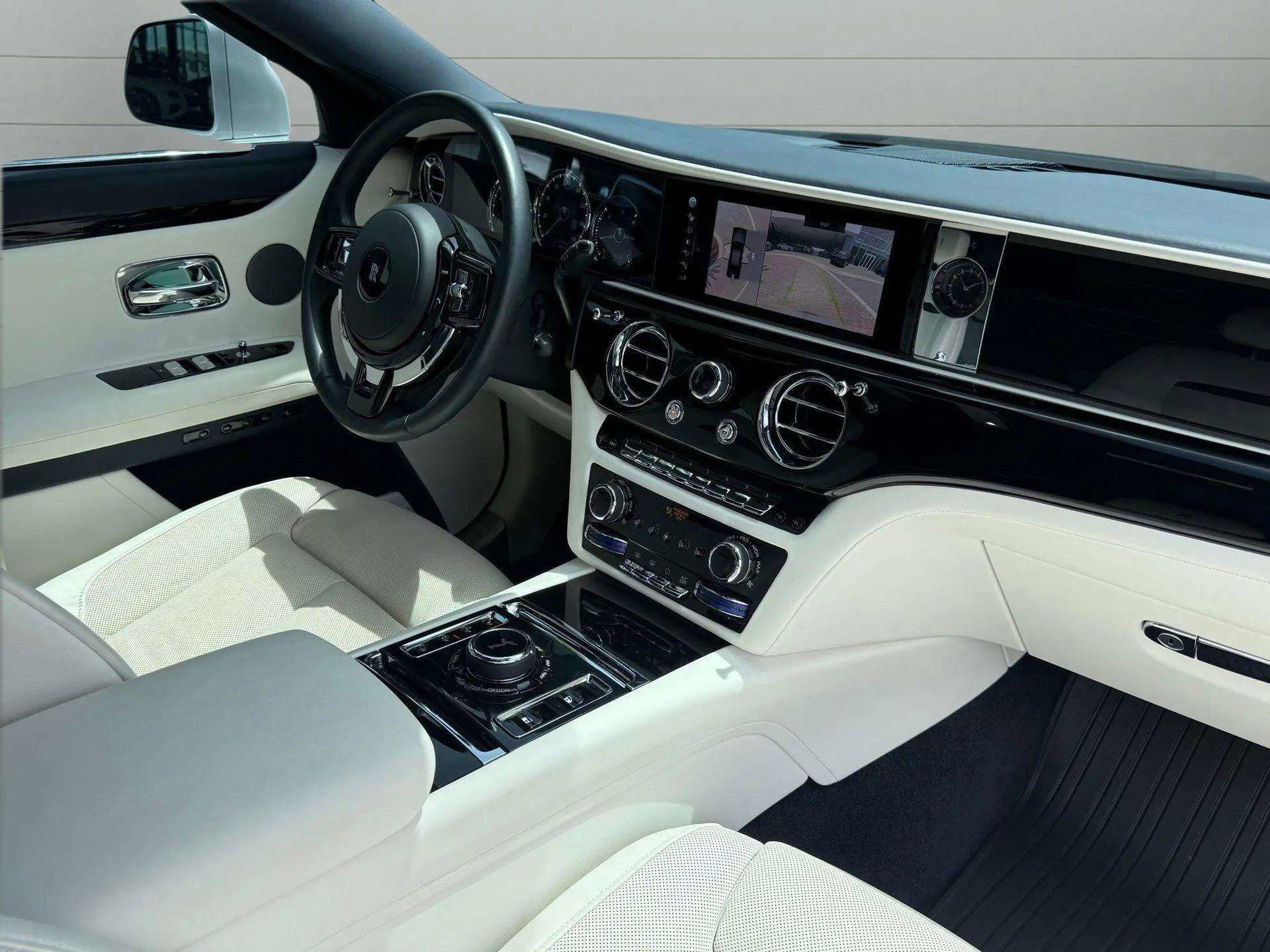 Used 2022 Rolls-Royce Ghost AWD/4WD video 2