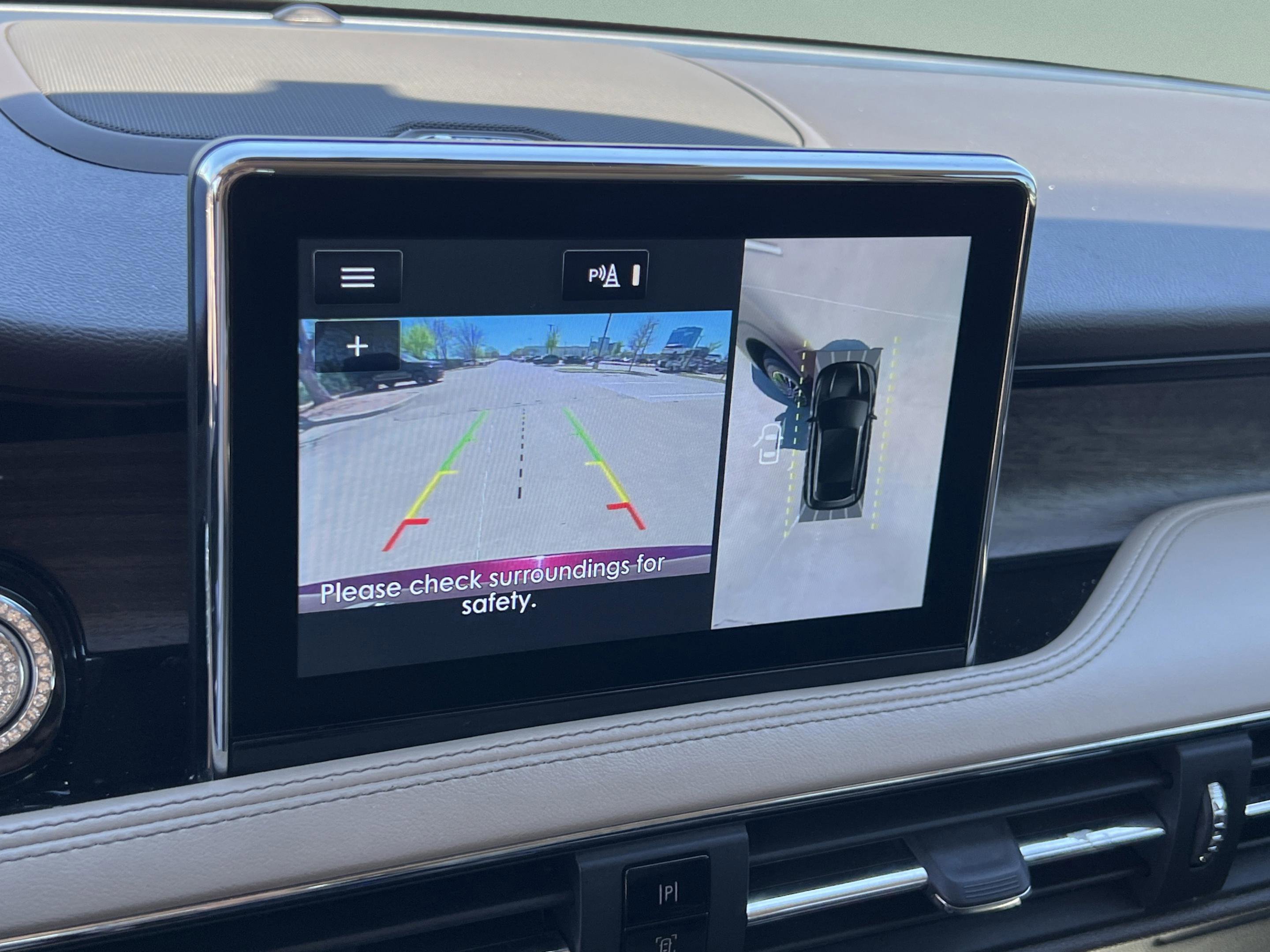 Used 2020 Lincoln Corsair Reserve image 17