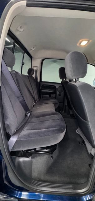Used 2005 Dodge Ram 2500 Truck SLT w/ Trailer Tow Group RWD image 12