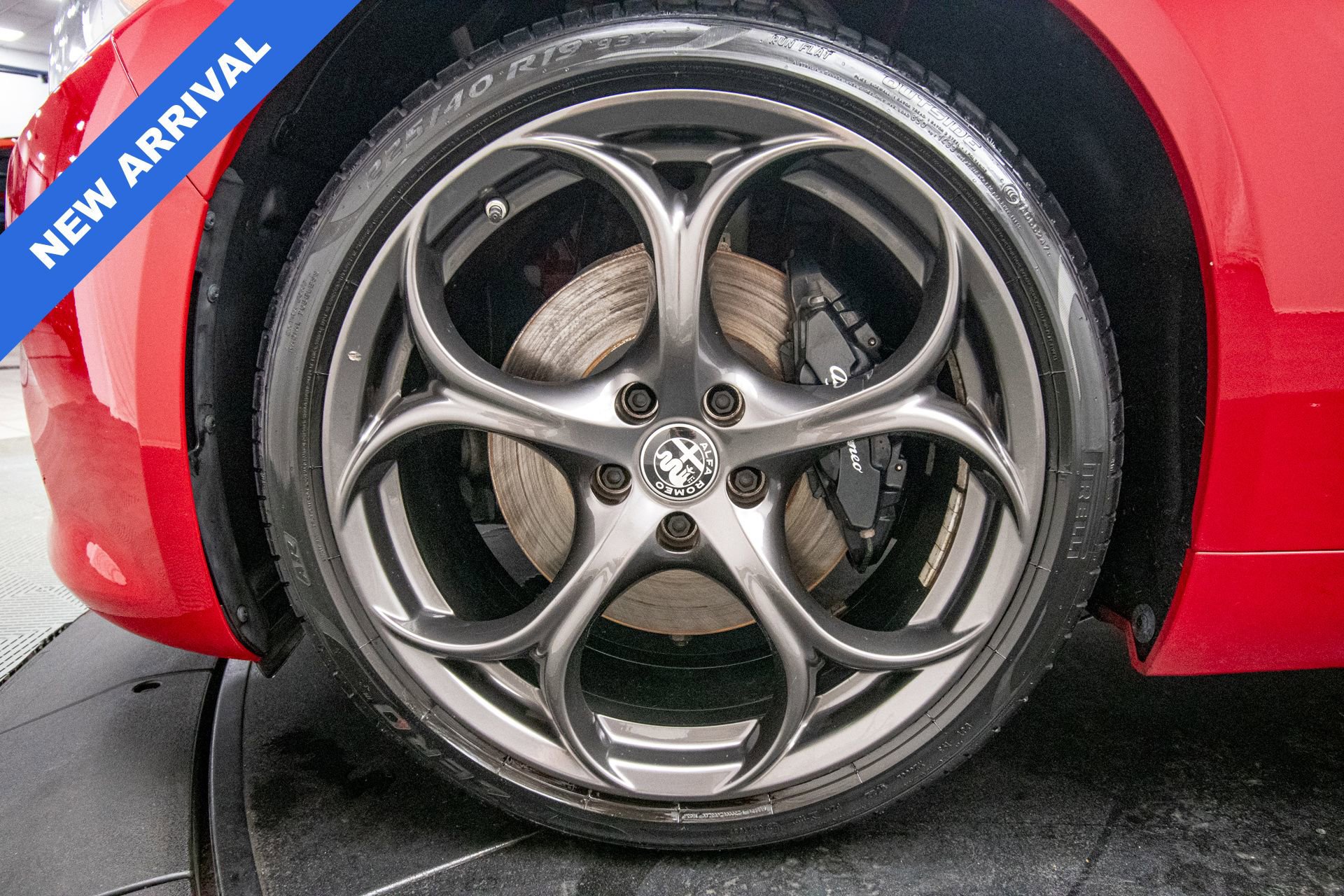 Used 2023 Alfa Romeo Giulia Estrema image 44