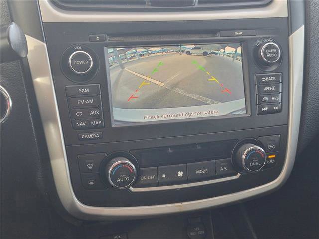 Used 2016 Nissan Altima 2.5 SL w/ 2.5 Technology Package image 14