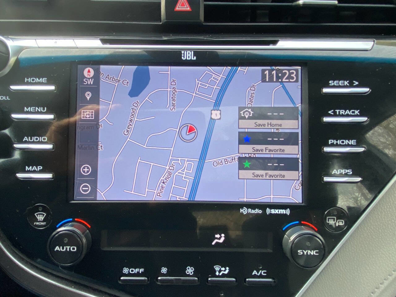 Used 2018 Toyota Camry XLE w/ Driver Assist Package FWD image 27