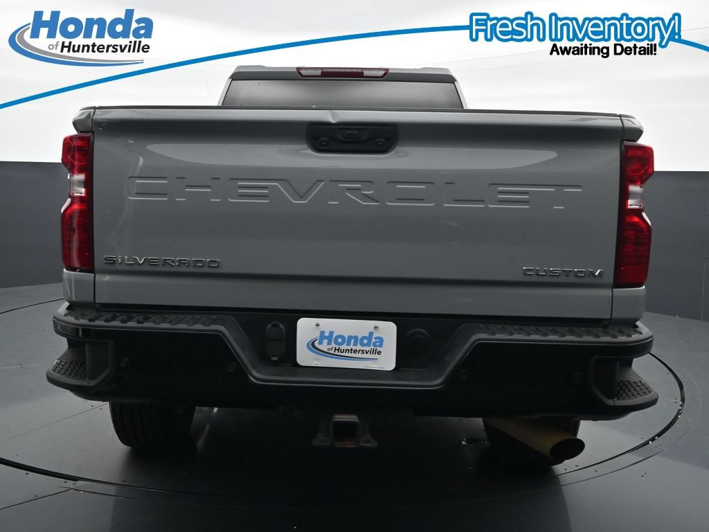 Used 2024 Chevrolet Silverado 2500 Custom w/ Custom Value Package AWD/4WD image 8