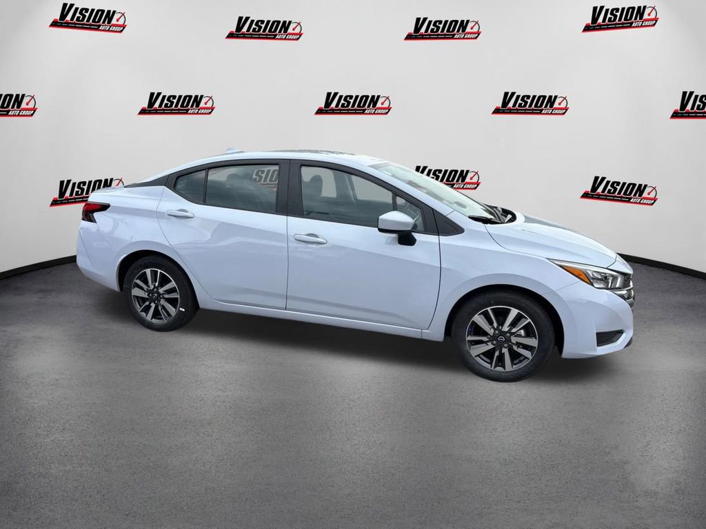 Certified 2025 Nissan Versa SV image 4