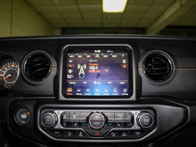 Certified 2022 Jeep Wrangler Unlimited Sahara image 15