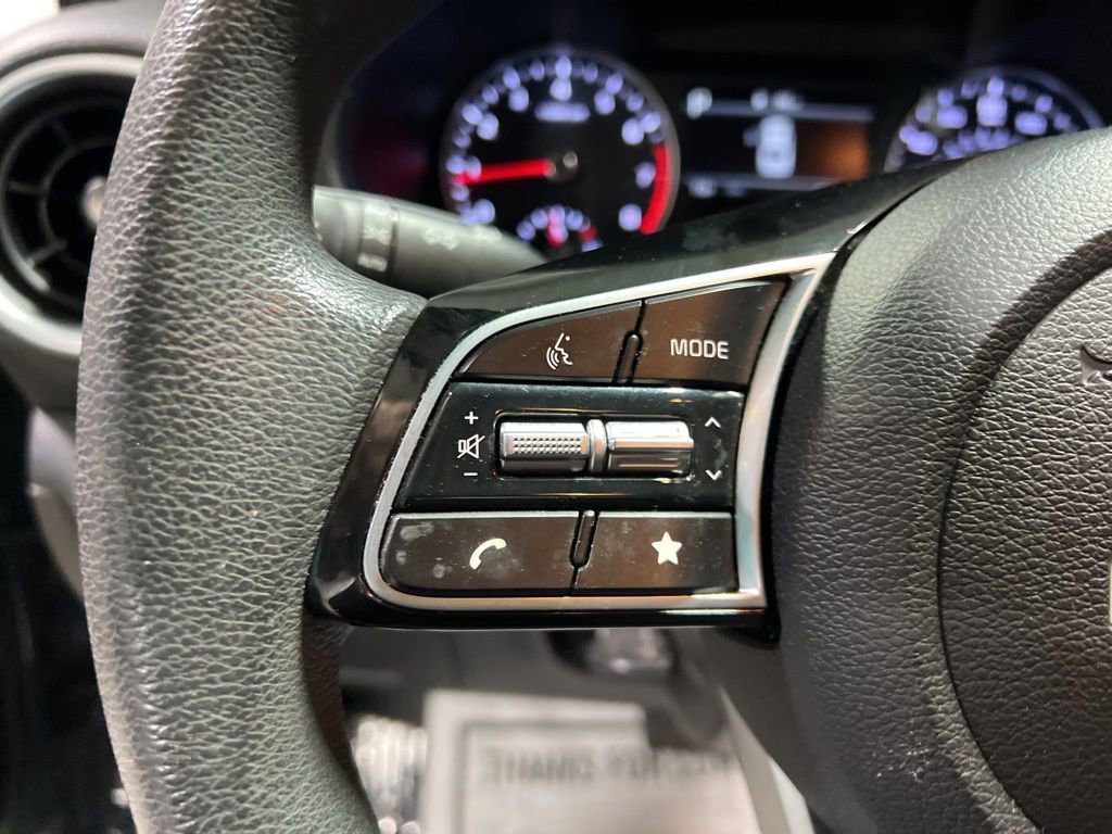 Used 2023 Kia Forte LXS image 22