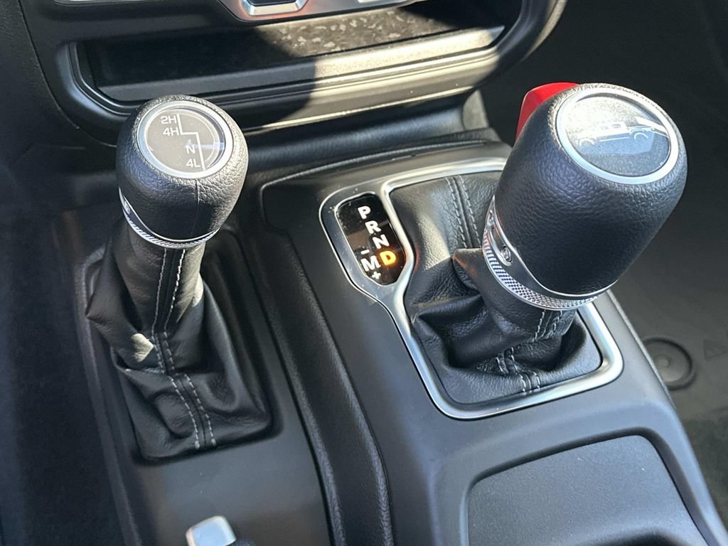 New 2026 Jeep Gladiator Sport AWD/4WD image 20