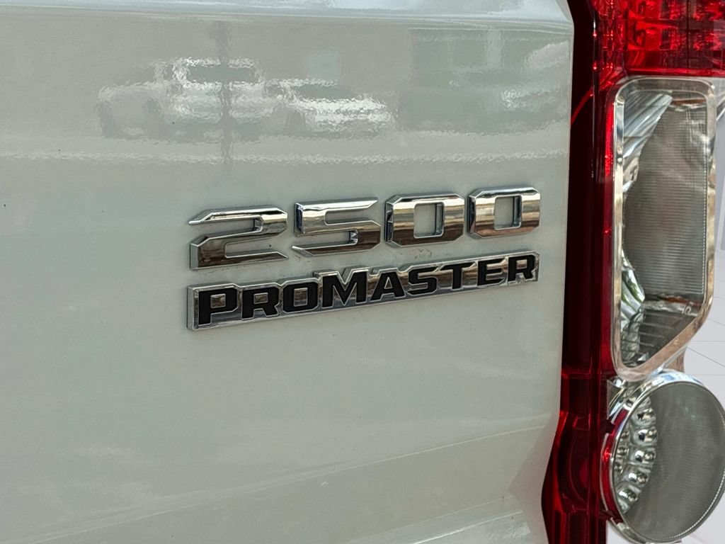 Used 2026 RAM ProMaster 2500 w/ Convenience Group FWD image 17