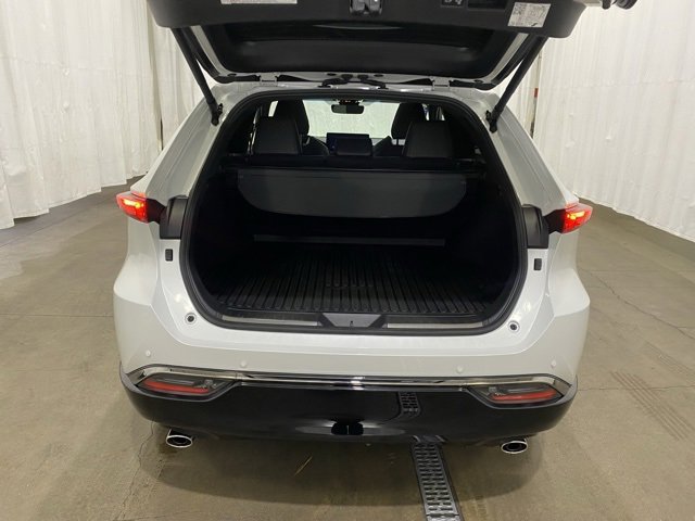 Certified 2024 Toyota Venza Nightshade image 10