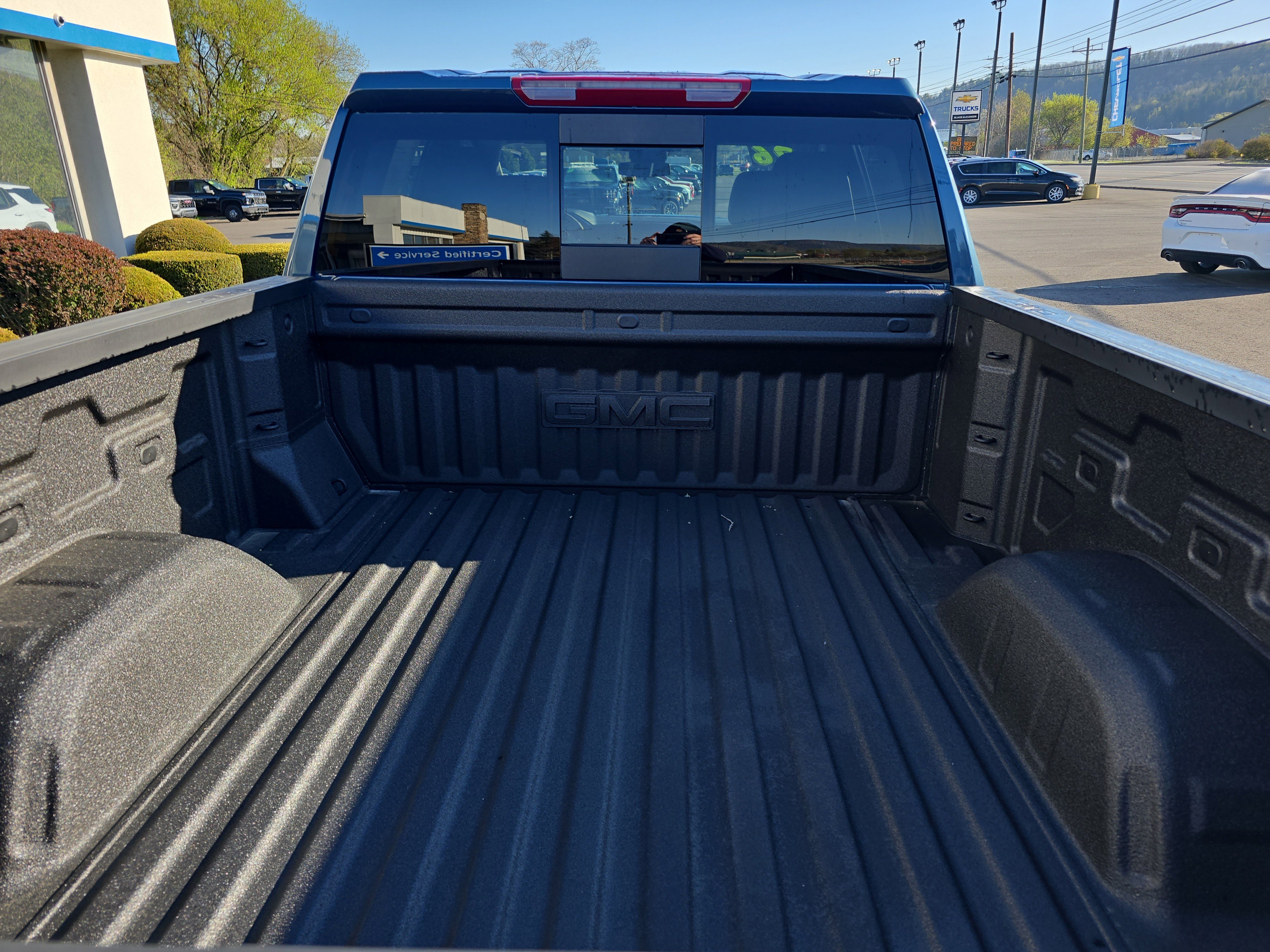New 2026 GMC Sierra 1500 Elevation w/ Preferred Package AWD/4WD image 5
