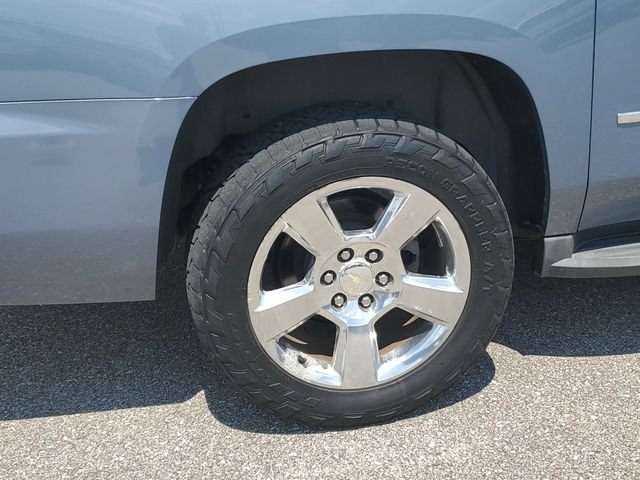 Used 2016 Chevrolet Suburban LT AWD/4WD image 5