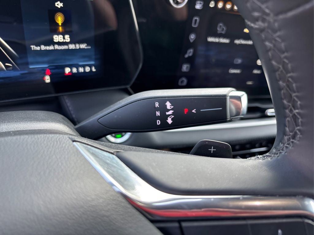 Used 2025 Chevrolet Equinox LT w/ Convenience Package II image 32