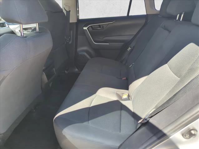 Certified 2021 Toyota RAV4 LE FWD image 24