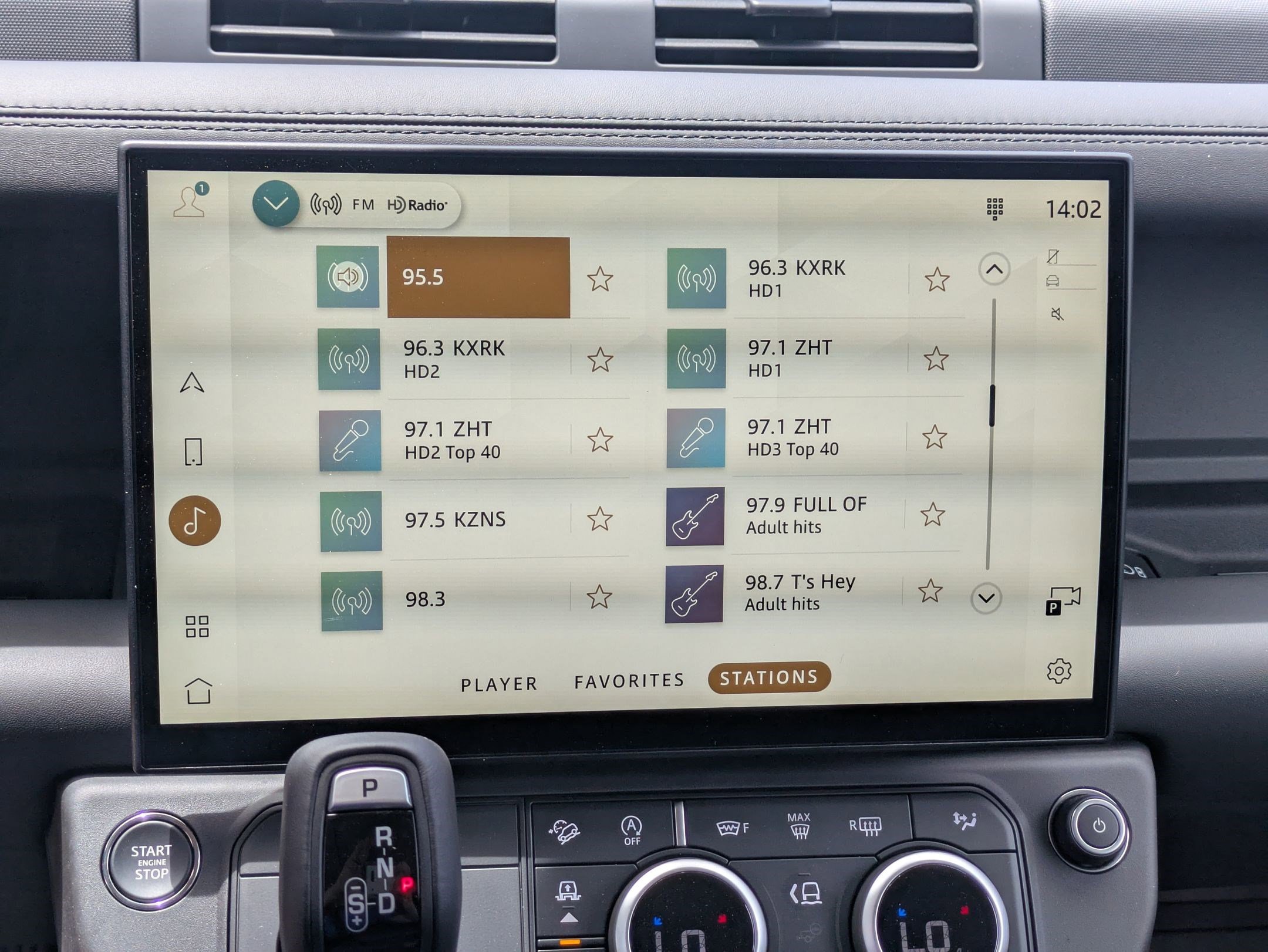 New 2026 Land Rover Defender 110 X-Dynamic SE AWD/4WD image 20