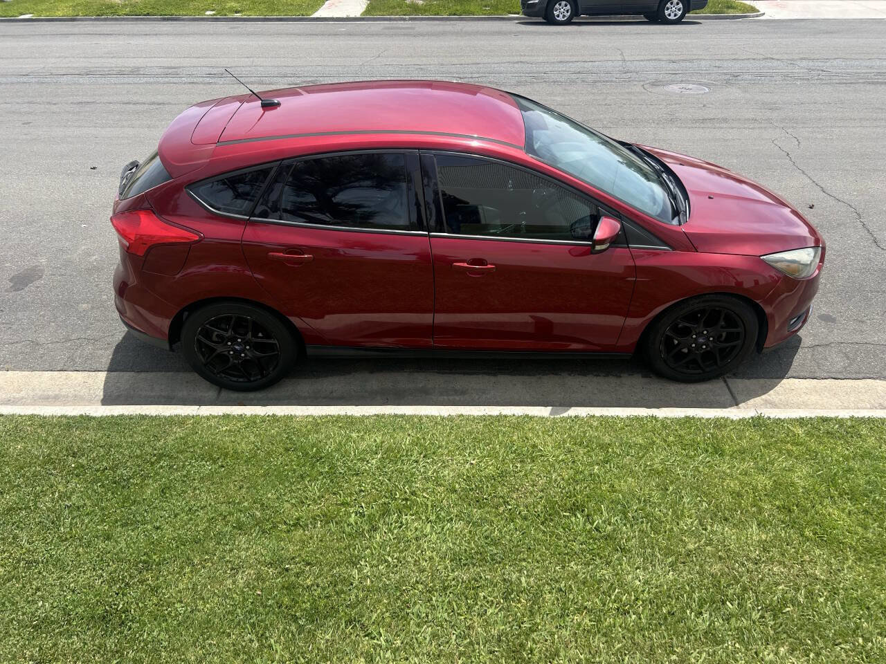Used 2016 Ford Focus SE w/ Equipment Group 201A FWD image 10