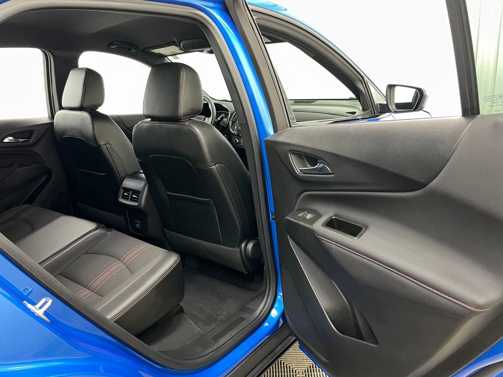 Used 2024 Chevrolet Equinox RS image 40