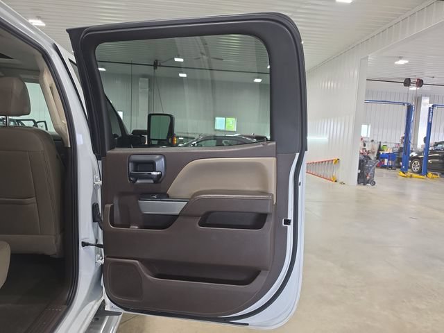Used 2017 Chevrolet Silverado 2500 LTZ w/ Vortec Plus Package AWD/4WD image 29