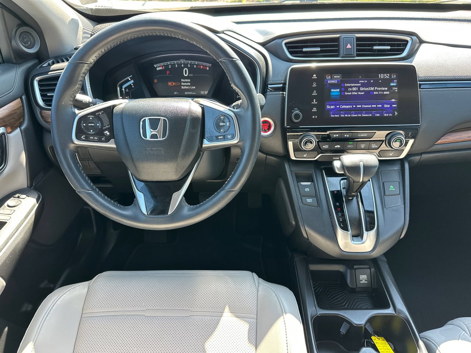 Used 2017 Honda CR-V Touring image 19