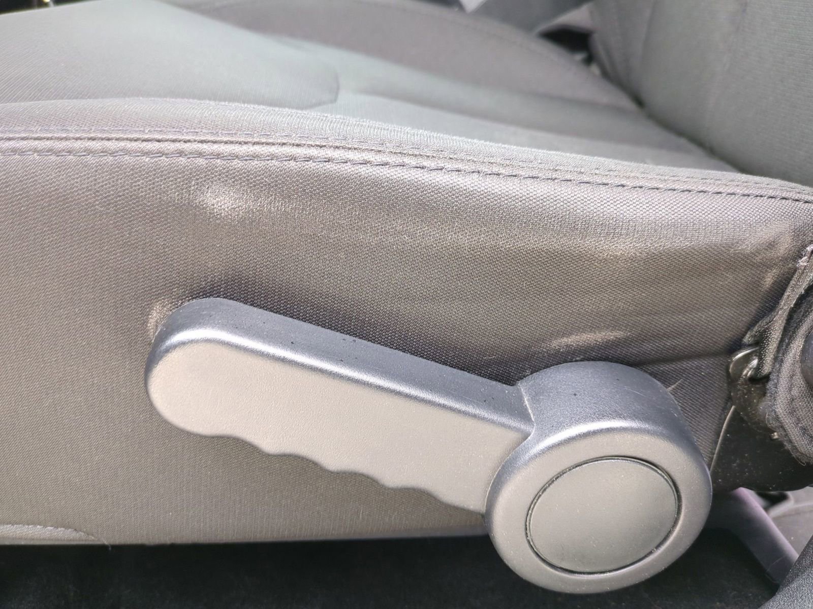 Used 2017 Jeep Wrangler Unlimited Willys image 22