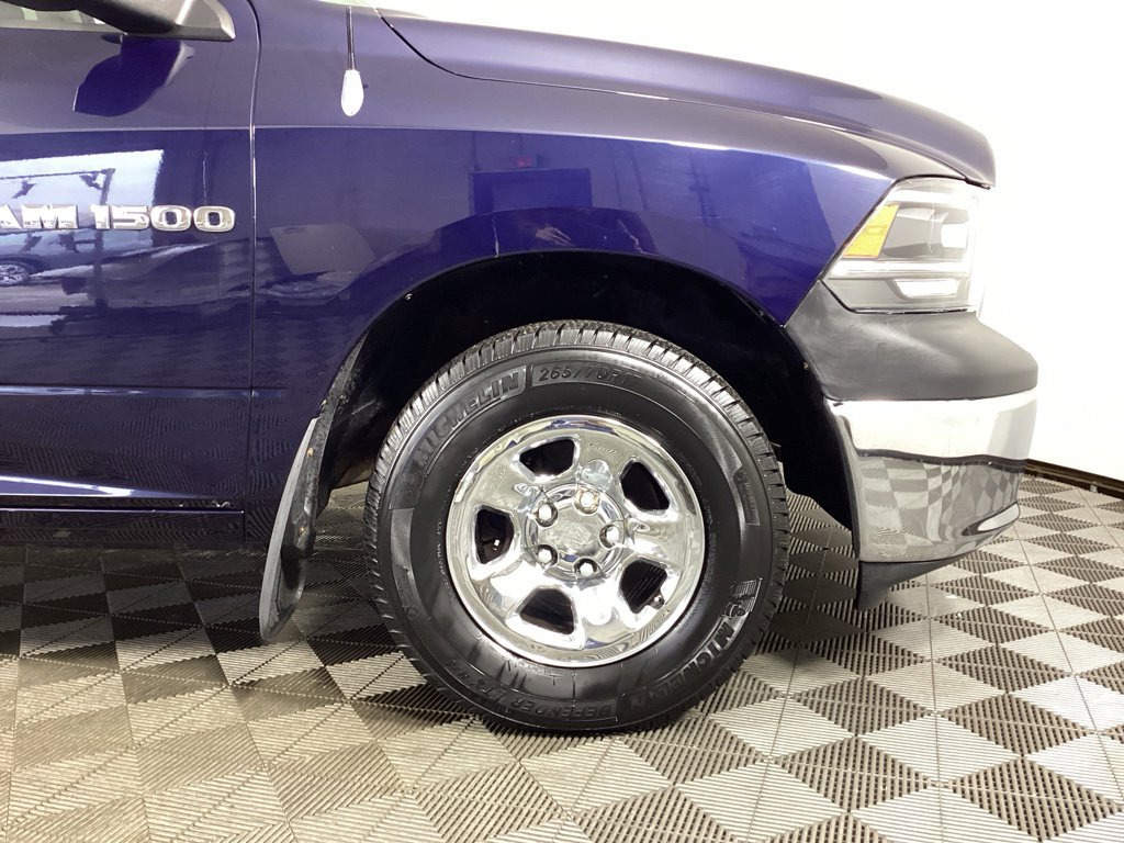 Used 2012 RAM 1500 ST w/ SXT Appearance Group image 7