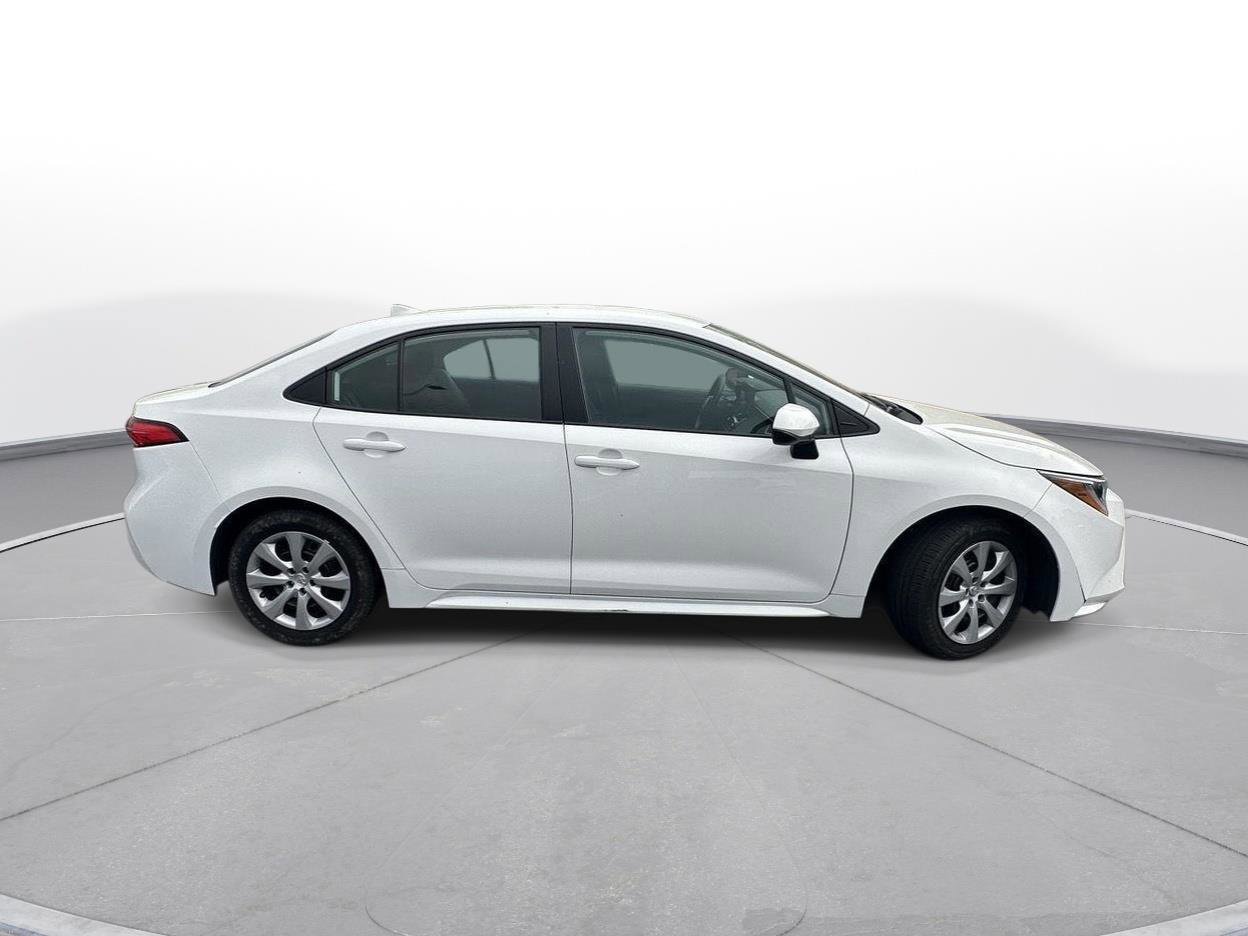 Certified 2024 Toyota Corolla LE image 5