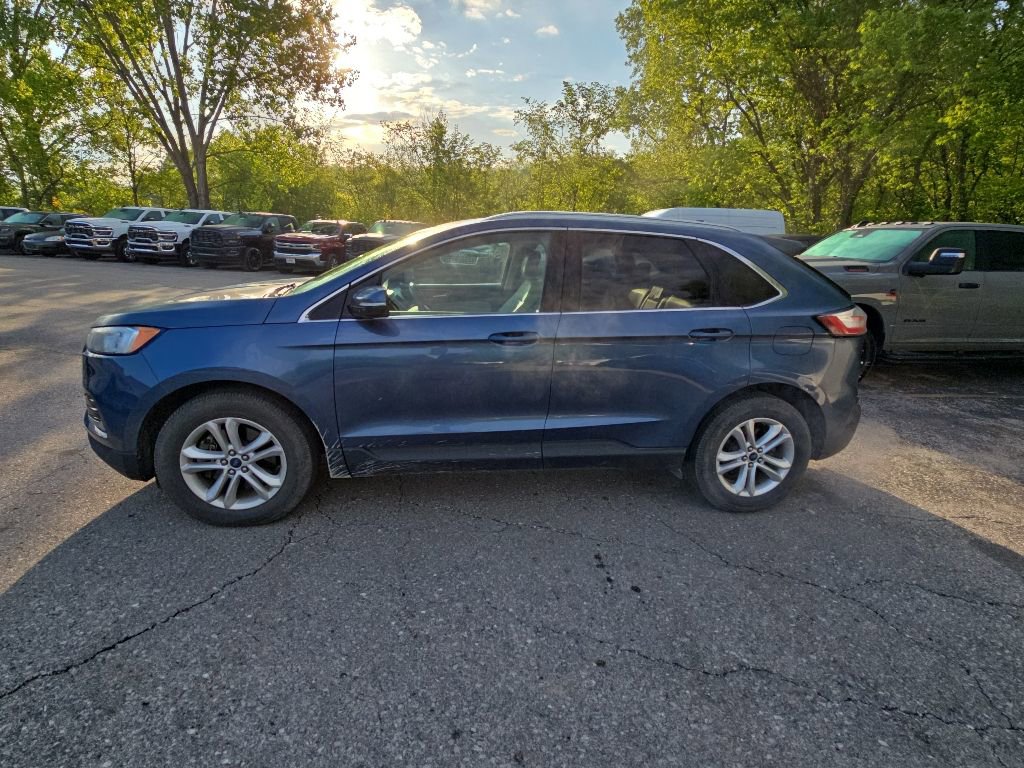 Used 2019 Ford Edge SEL w/ Equipment Group 201A AWD/4WD image 3