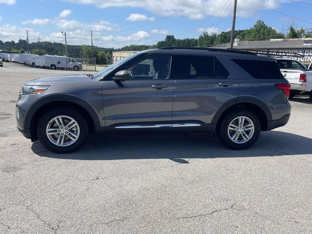 Used 2022 Ford Explorer XLT w/ Equipment Group 202A AWD/4WD image 7
