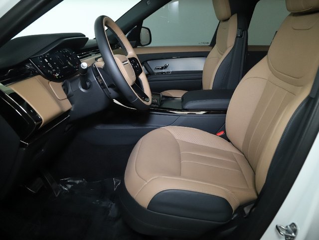 Used 2024 Land Rover Range Rover Sport Dynamic SE AWD/4WD image 17