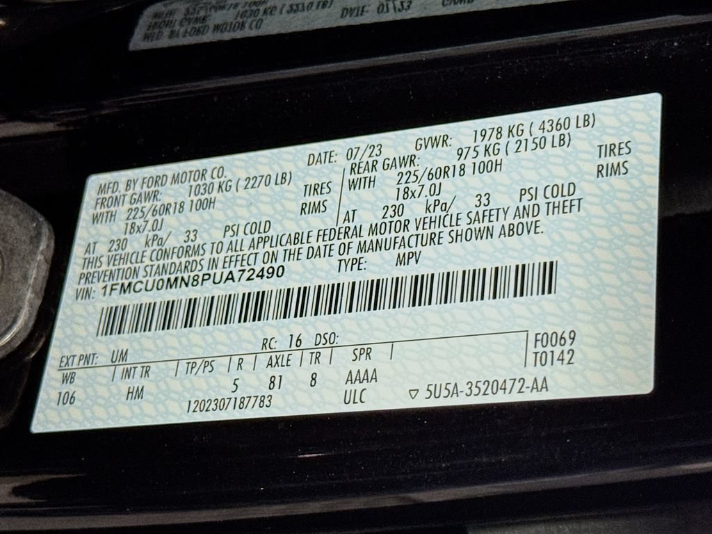 Used 2023 Ford Escape ST-Line w/ Tech Pack #1 FWD image 33