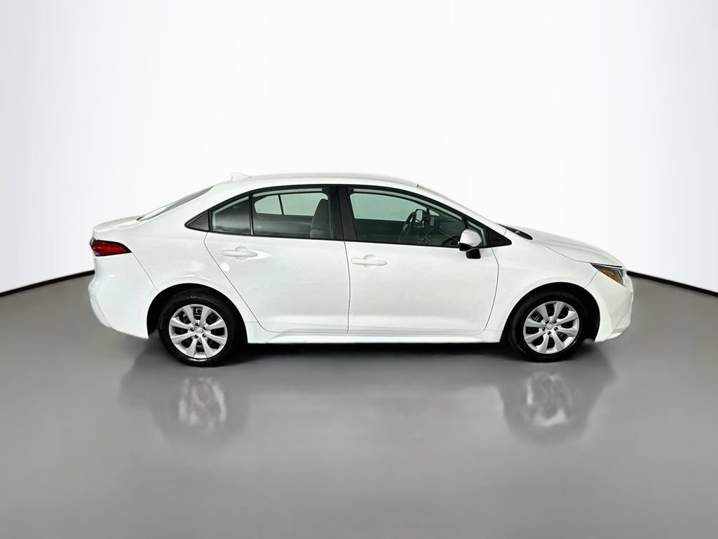 Used 2023 Toyota Corolla LE FWD image 8