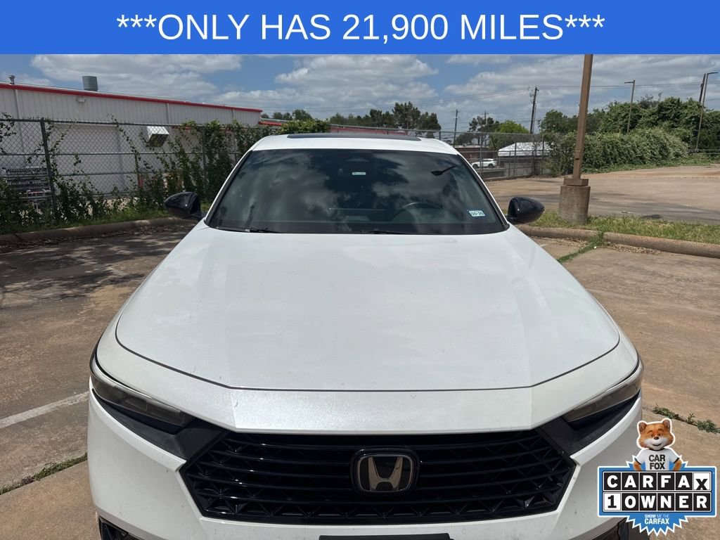 Used 2023 Honda Accord Sport image 2