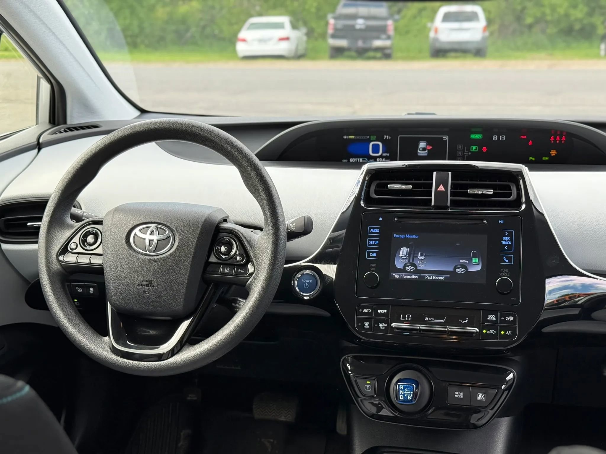 Used 2019 Toyota Prius LE FWD image 48