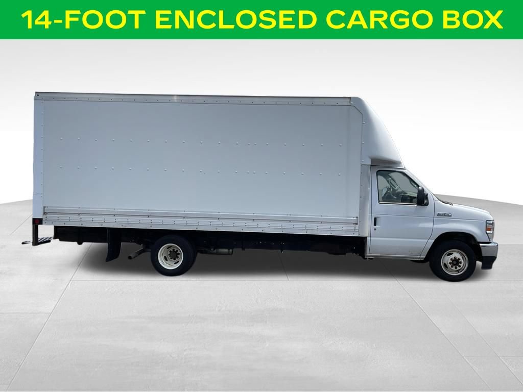 Used 2022 Ford E-350 and Econoline 350 Super Duty RWD image 4