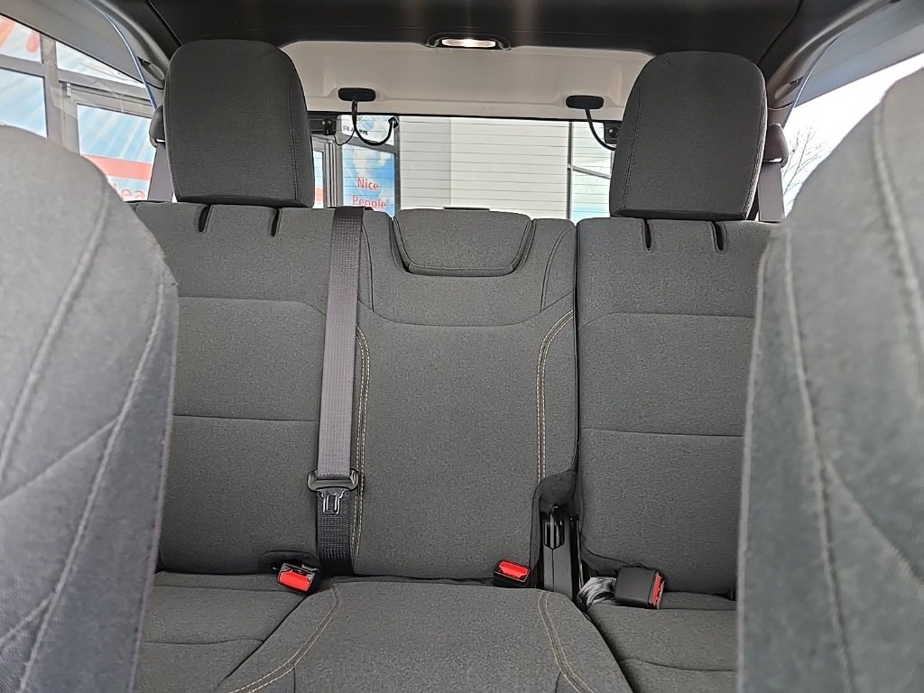 Used 2024 Jeep Wrangler Sahara w/ Technology Group image 36