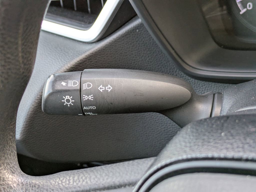 Used 2020 Toyota Corolla LE w/ LE Premium Package image 33