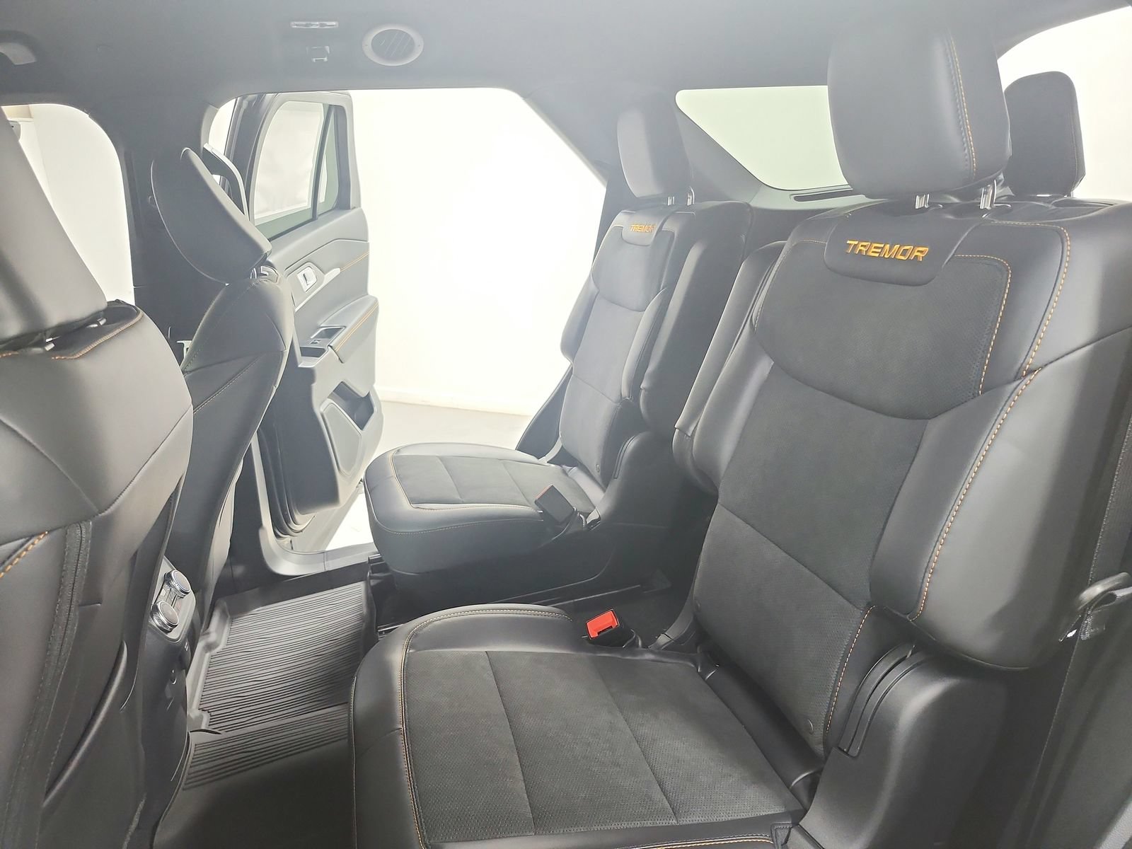 New 2026 Ford Explorer Tremor AWD/4WD image 36
