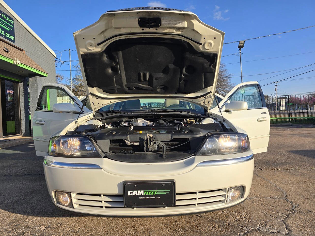 Used 2004 Lincoln LS image 46