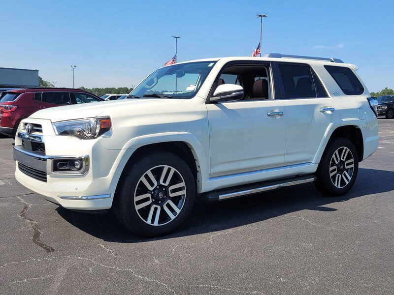Used 2021 Toyota 4Runner Limited image 3