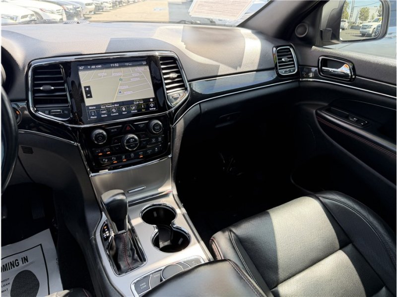 Used 2019 Jeep Grand Cherokee Trailhawk w/ Trailhawk Luxury Group AWD/4WD image 42