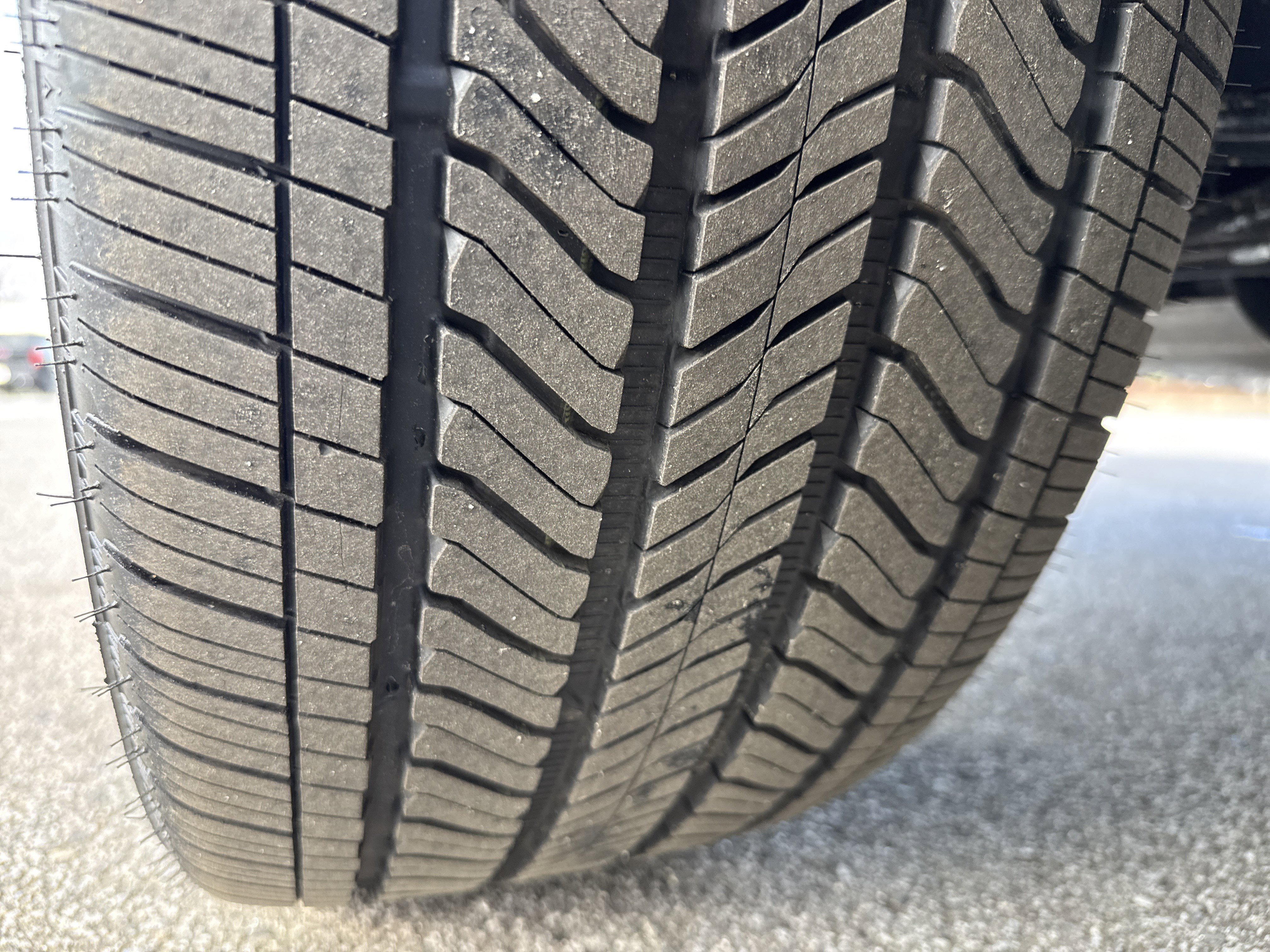 Used 2026 Cadillac Escalade Platinum Sport w/ LPO, ONYX Package image 12