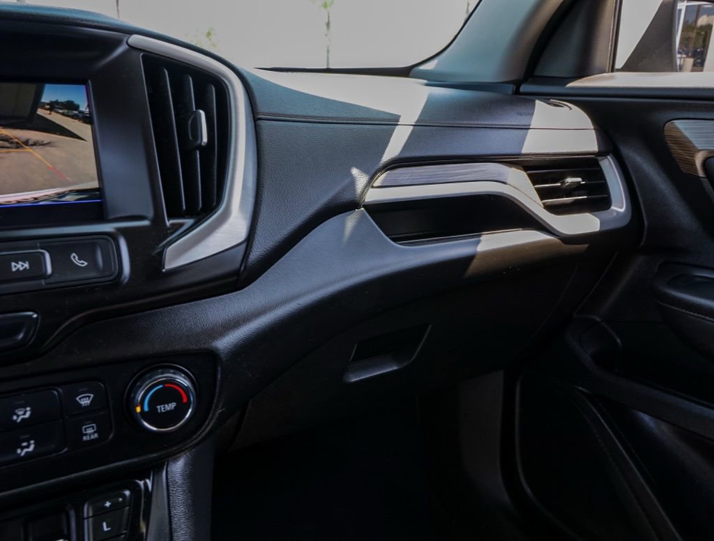 Used 2021 GMC Terrain SLE image 28